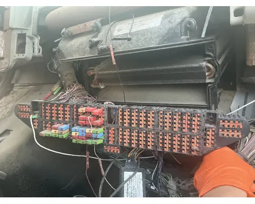 Fuse Box INTERNATIONAL ProStar Geco - Fresno