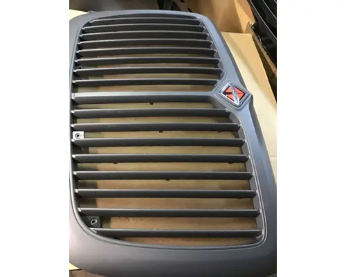 Grille INTERNATIONAL PROSTAR Marshfield Transportation Products