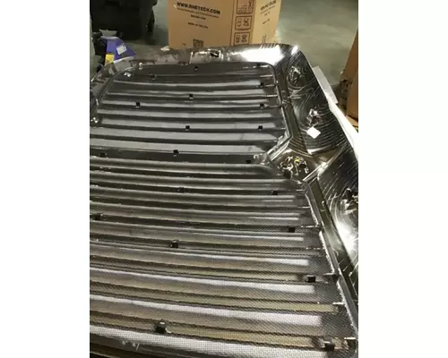 Grille INTERNATIONAL PROSTAR Marshfield Transportation Products