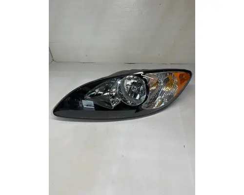 Headlamp Assembly International ProStar River City Truck Parts Inc.