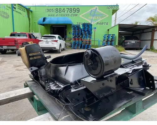 Radiator INTERNATIONAL Prostar 4-trucks Enterprises LLC