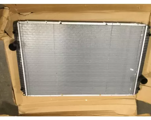 Radiator INTERNATIONAL PROSTAR Marshfield Transportation Products