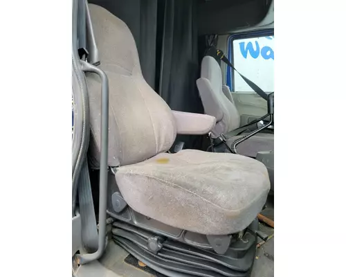 Seat, Front INTERNATIONAL Prostar ReRun Truck Parts