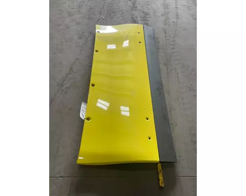 Side Fairing INTERNATIONAL Prostar K &amp; R Truck Sales, Inc.