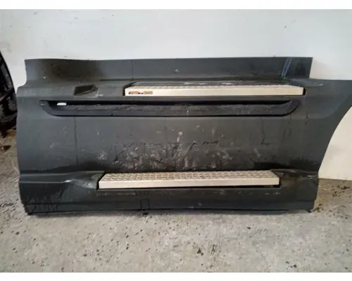 Skirt International Prostar Spalding Auto Parts