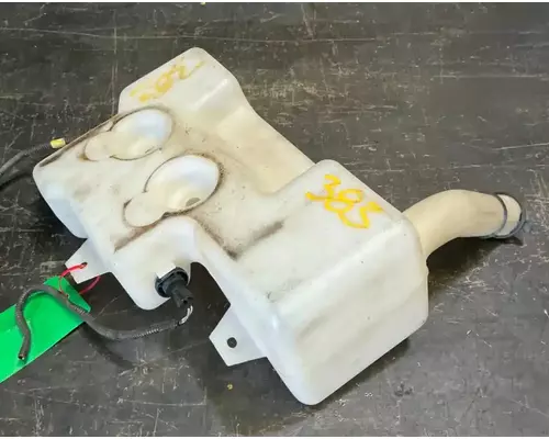 Windshield Washer Reservoir INTERNATIONAL Prostar Geco - Fresno