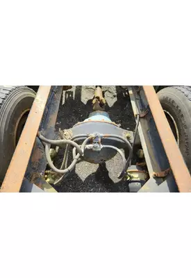 International RA472 Axle Assembly, Rear