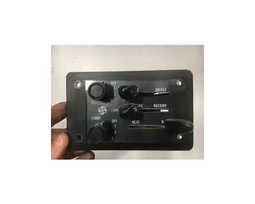 International RE3000 Interior Parts, Misc.