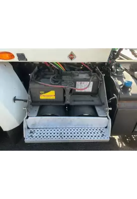 International RH613 Battery Box