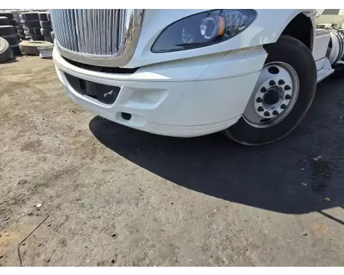 International RH613 Bumper Assembly, Front