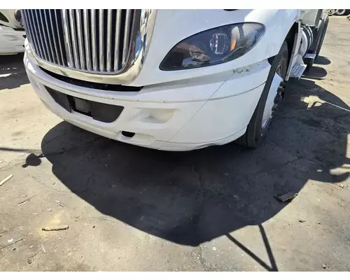 International RH613 Bumper Assembly, Front