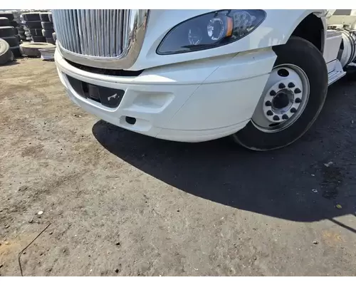 International RH613 Bumper Assembly, Front