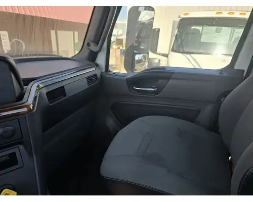 International RH613 Cab Assembly