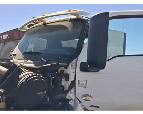 International RH613 Cab