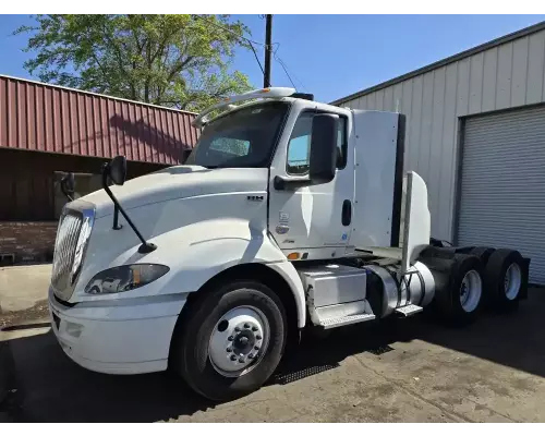 International RH613 Cab