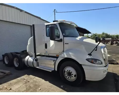 International RH613 Cab