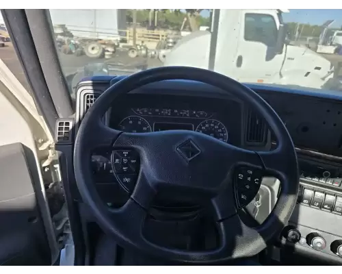 International RH613 Cab
