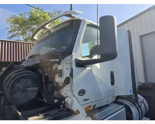 International RH613 Cab