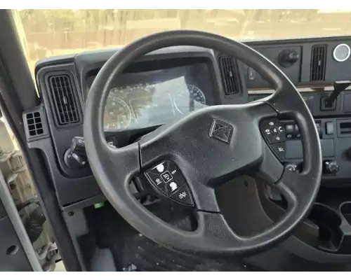 International RH613 Cab