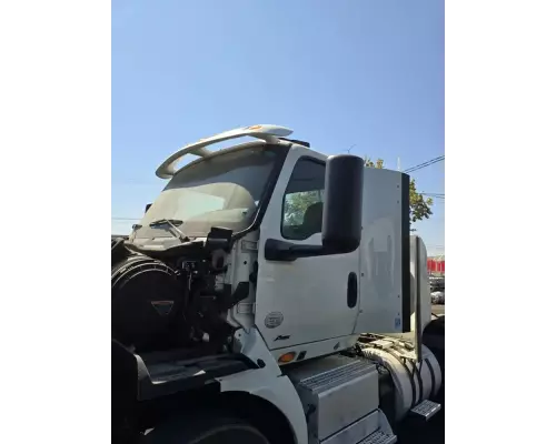 International RH613 Cab