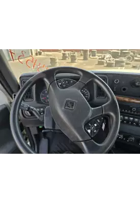 International RH613 Cab
