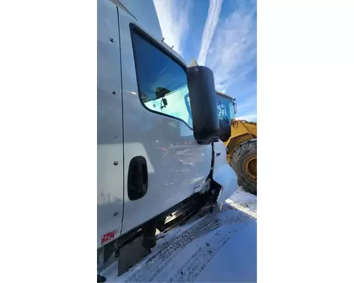 International RH613 Door Assembly, Front