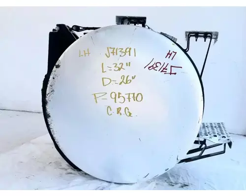 International RH613 Fuel Tank
