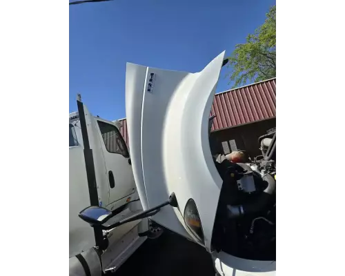 International RH613 Hood