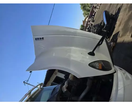 International RH613 Hood