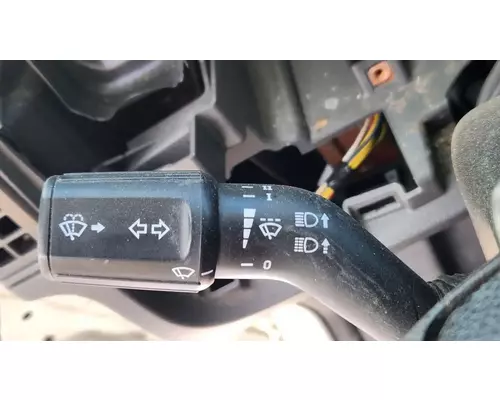 International RH613 Steering Column