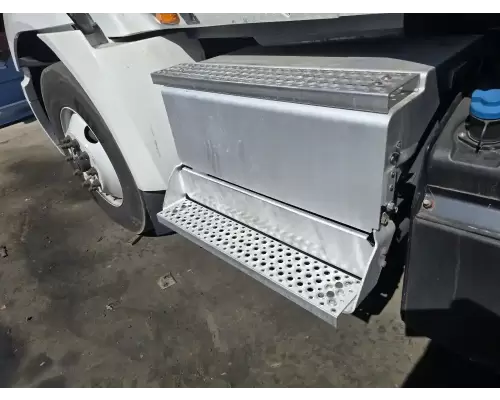 Battery Box International RH613 Garabedian Equipment Company