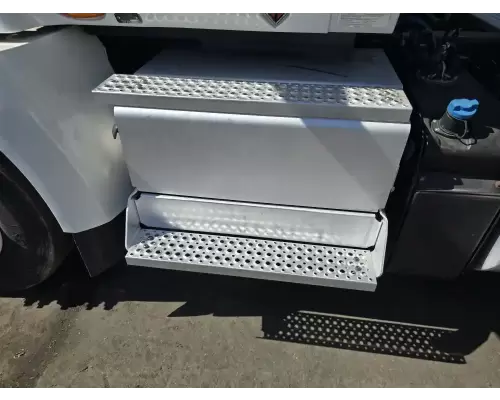 Battery Box International RH613 Garabedian Equipment Company