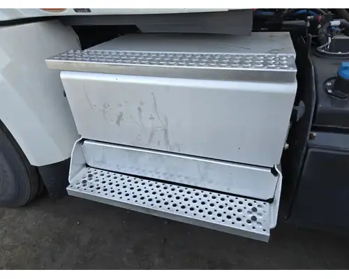 Battery Box INTERNATIONAL RH613 Geco - Fresno