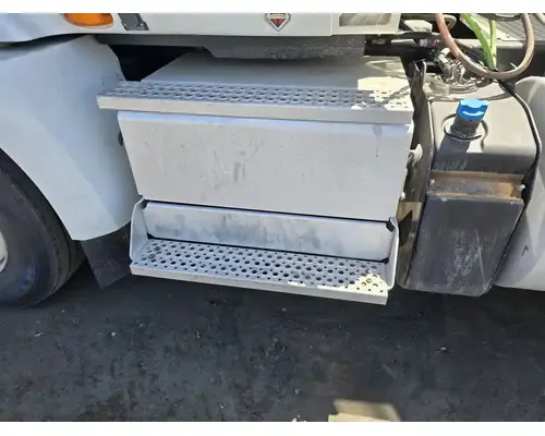 Battery Box INTERNATIONAL RH613 Geco - Dinuba