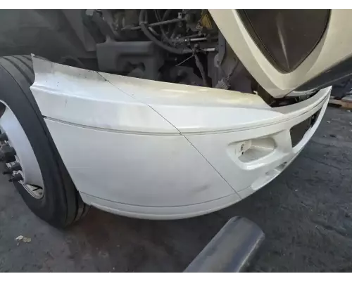 Bumper Assembly, Front International RH613 Garabedian Equipment Company