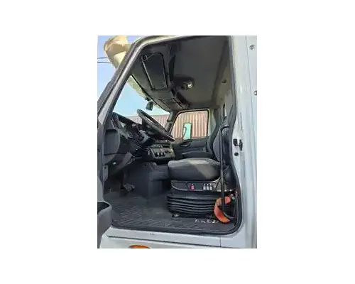 Cab INTERNATIONAL RH613 Geco - Fresno