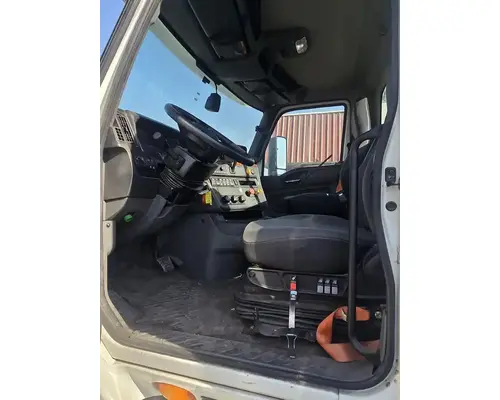 Cab INTERNATIONAL RH613 Geco - Fresno