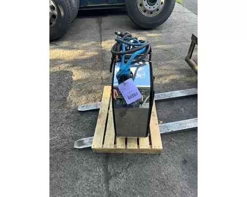 DEF Tank INTERNATIONAL RH613 Camerota Truck Parts