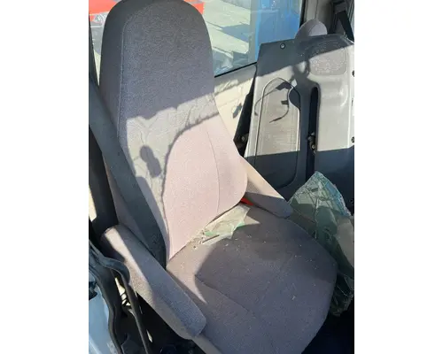 Seat, Front International RH613 River City Truck Parts Inc.