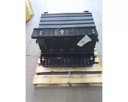 Battery Box INTERNATIONAL RH LKQ Geiger Truck Parts