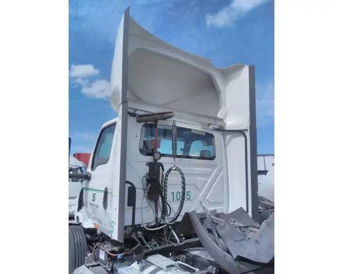 Cab INTERNATIONAL RH LKQ Heavy Truck - Tampa