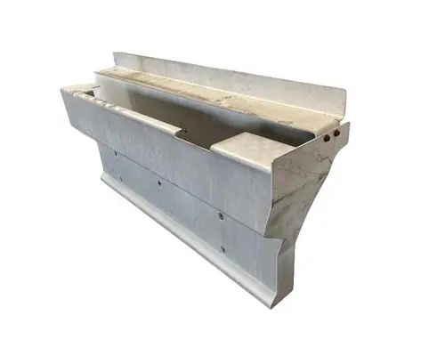 DPF (Diesel Particulate Filter) INTERNATIONAL RH Frontier Truck Parts