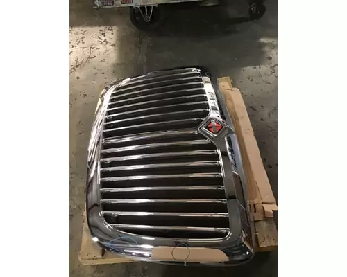 Grille INTERNATIONAL RH Marshfield Transportation Products