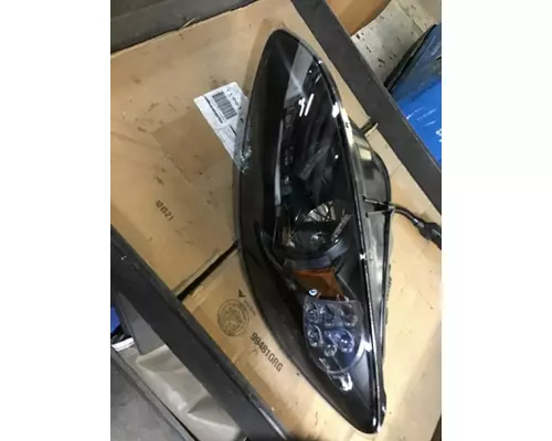 Headlamp Assembly INTERNATIONAL RH Marshfield Transportation Products