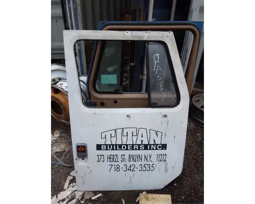 International S MODEL Door Assembly, Front