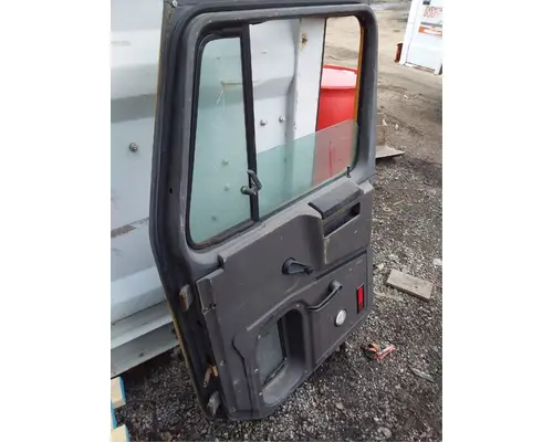 International S MODEL Door Assembly, Front