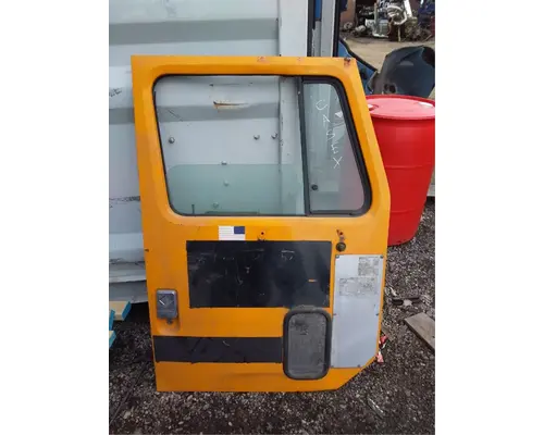 International S MODEL Door Assembly, Front