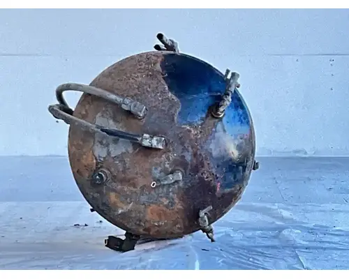 International S Series 1954 Air Tank