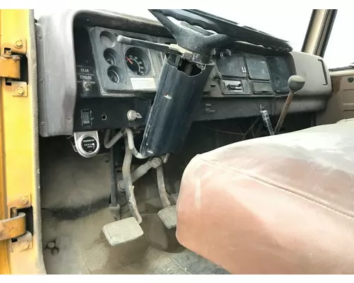 International S1600 Dash Assembly