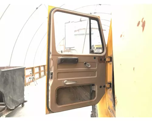 International S1600 Door Assembly, Front